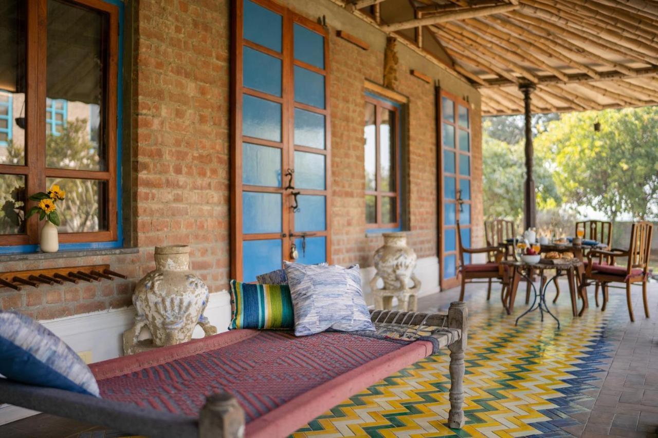Lohonostays Bamboo House Sadhrana Bagh Gurgaon Exterior photo